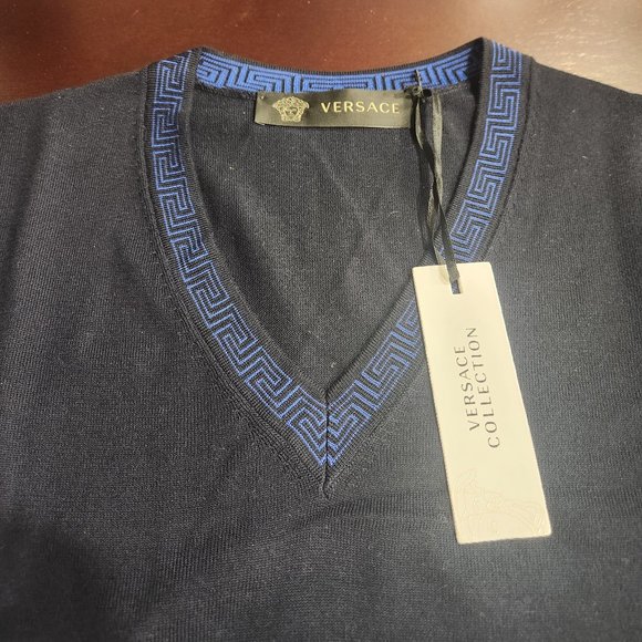 Versace Greca Lana Wool V-Neck Jumper - Picture 8 of 9